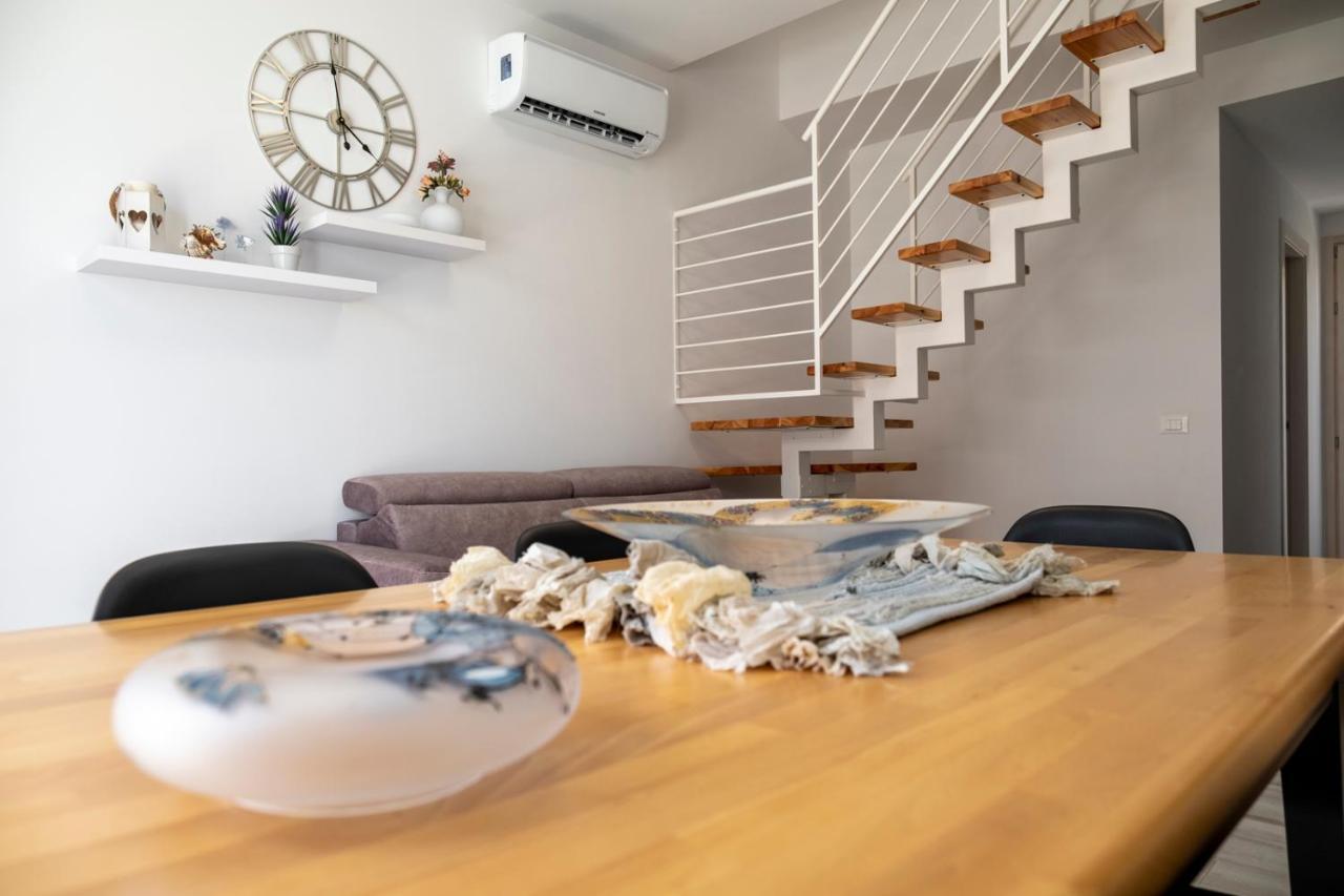 אבולה Vjman House Sea Beach - Siciliavacanza מראה חיצוני תמונה
