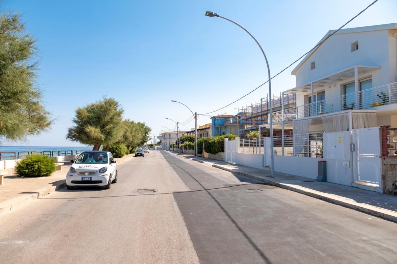 אבולה Vjman House Sea Beach - Siciliavacanza מראה חיצוני תמונה