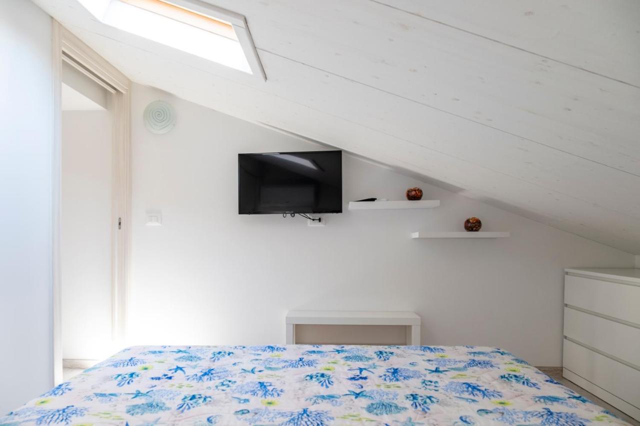 אבולה Vjman House Sea Beach - Siciliavacanza מראה חיצוני תמונה